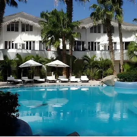 Club Cascadas De Baja-2